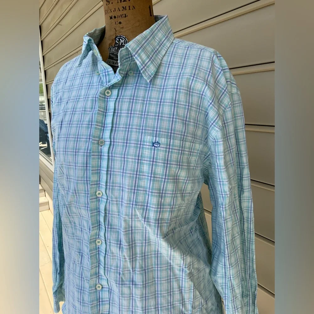 Southern Tide mens button down shirt - Picture 2 of 5